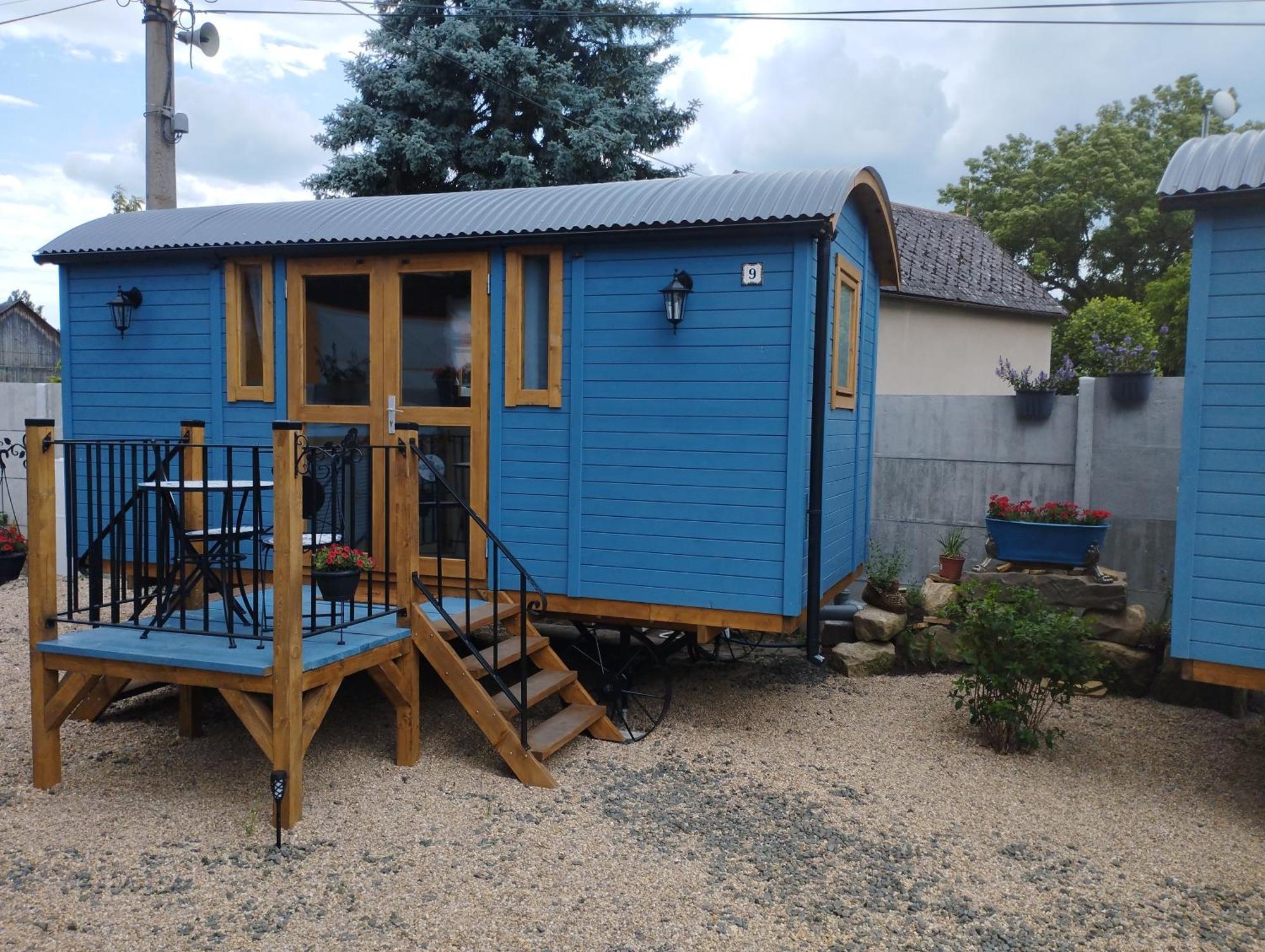 Penzion Restaurace U Helferu Libuň Buitenkant foto