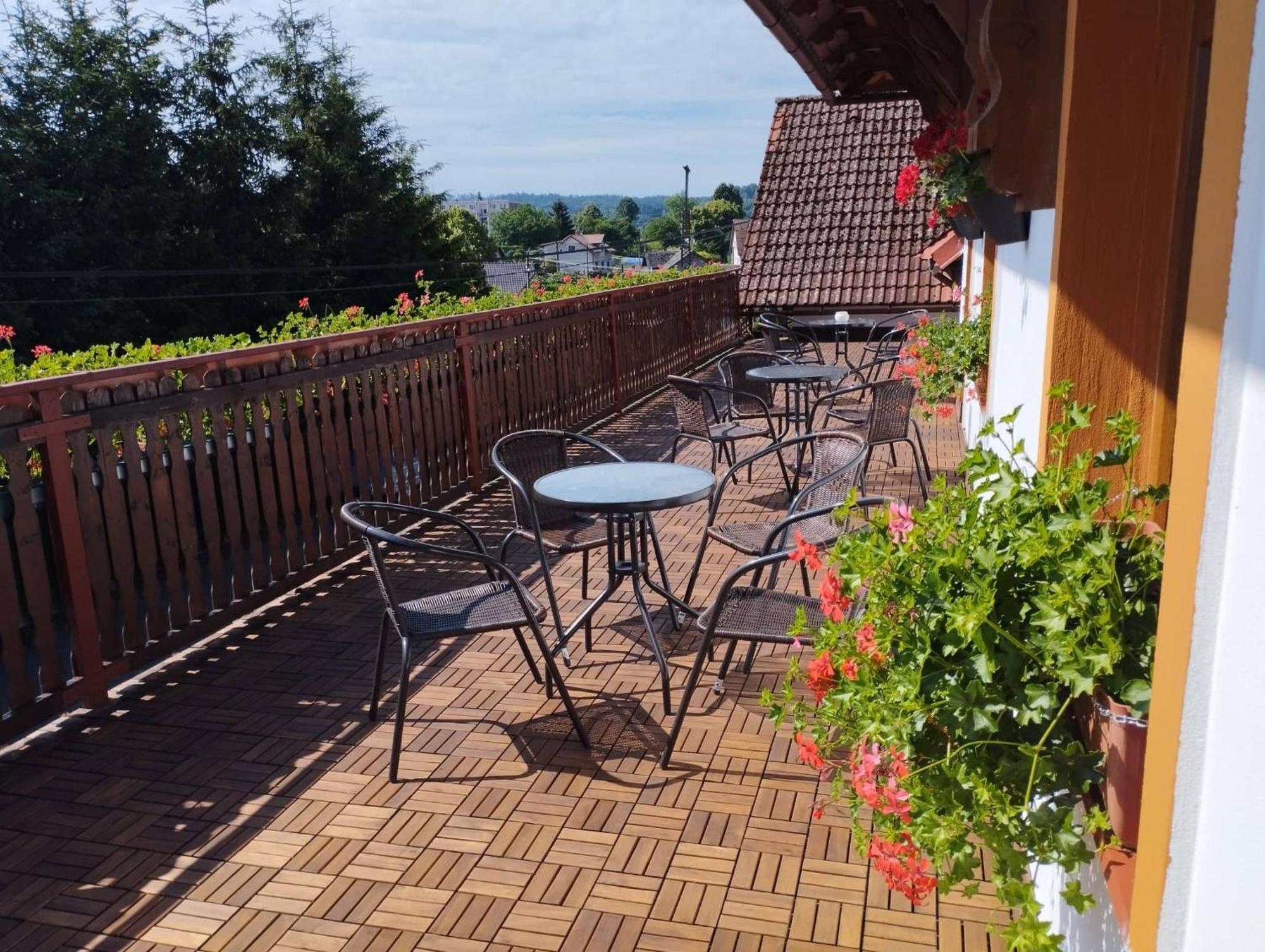 Penzion Restaurace U Helferu Libuň Buitenkant foto