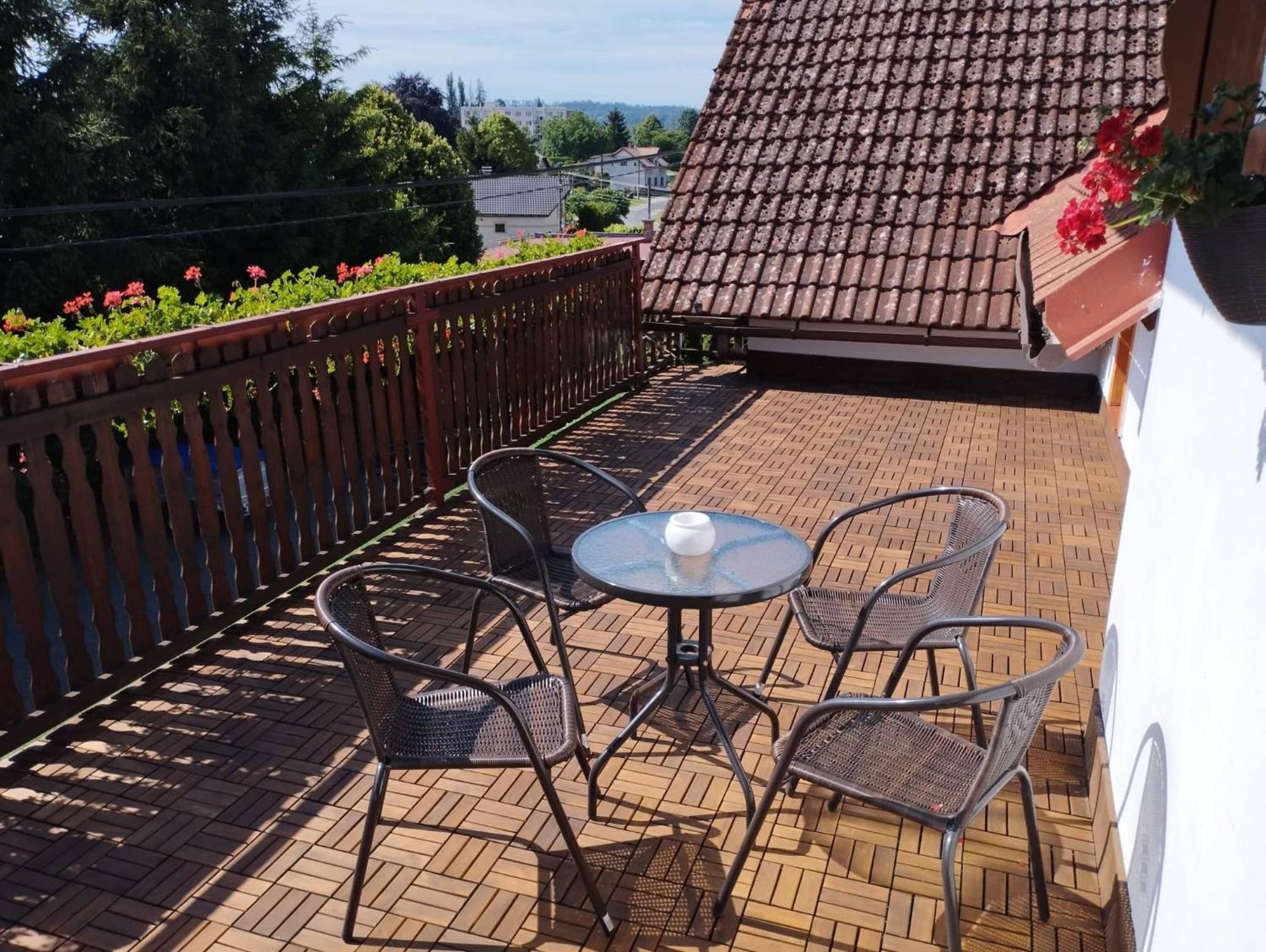 Penzion Restaurace U Helferu Libuň Buitenkant foto